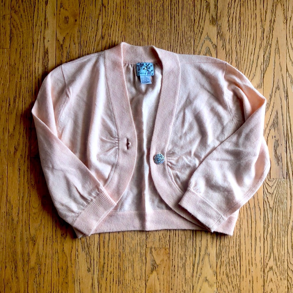 Tabitha Anthropologie Brand peach button shrug Lrg